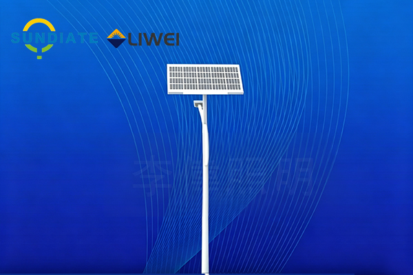 Lampadaire solaire divisé
